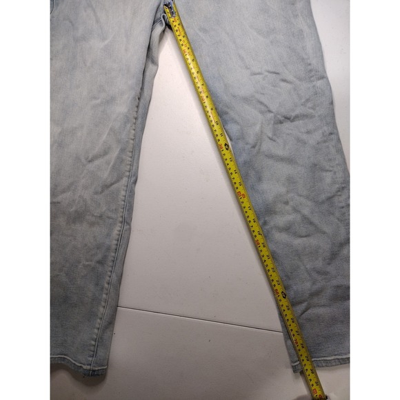 Cabi Jeans Women's Size 14 Higher Straight Light Wash Denim Pants - Picture 6 of 7